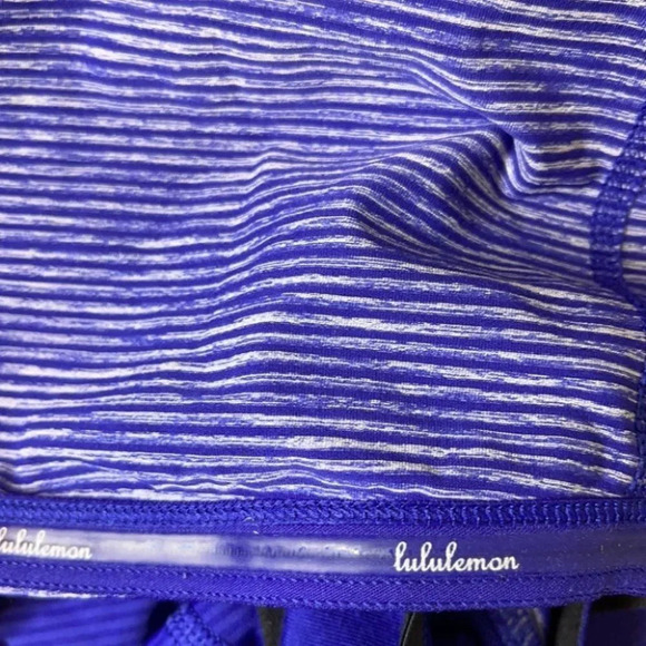 LULULEMON Retro Catch Me If You Can Tank Top Purple Stripe Run Shelf Bra Size 2 - Picture 10 of 14